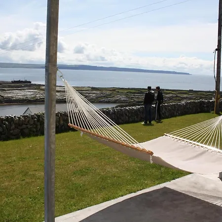Hotel Cliffs Of Moher View