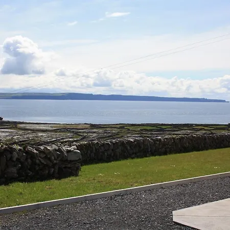 Cliffs Of Moher View Hotel Inis Oírr