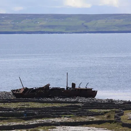 Cliffs Of Moher View * Inisheer