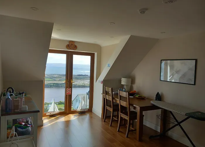 Hotel Cliffs Of Moher View 3*